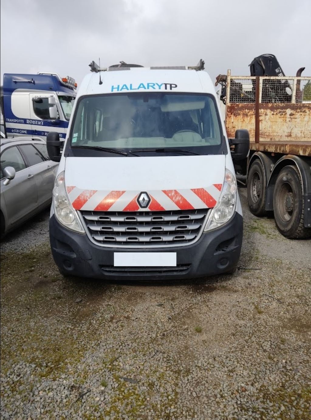 piece_RENAULT MASTER ESSIEU AR 555113728R