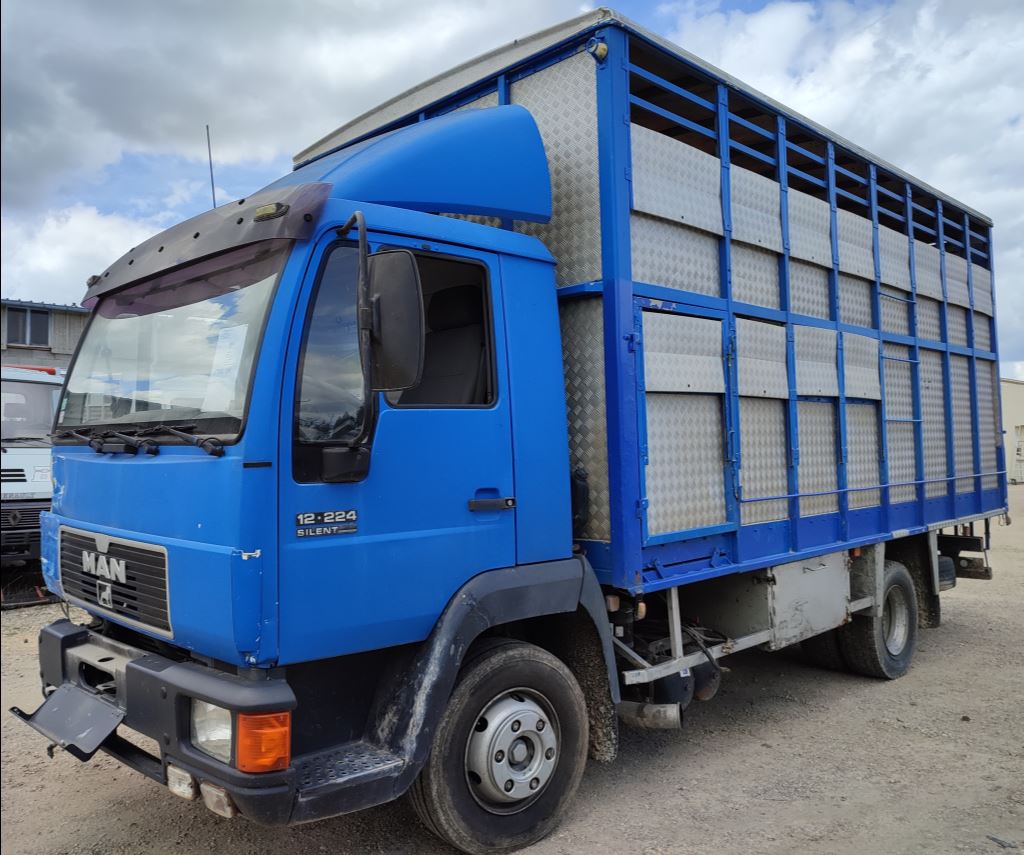 piece_MAN 12.224 ESSIEU AVANT V9-42L-10,81.44000-7965