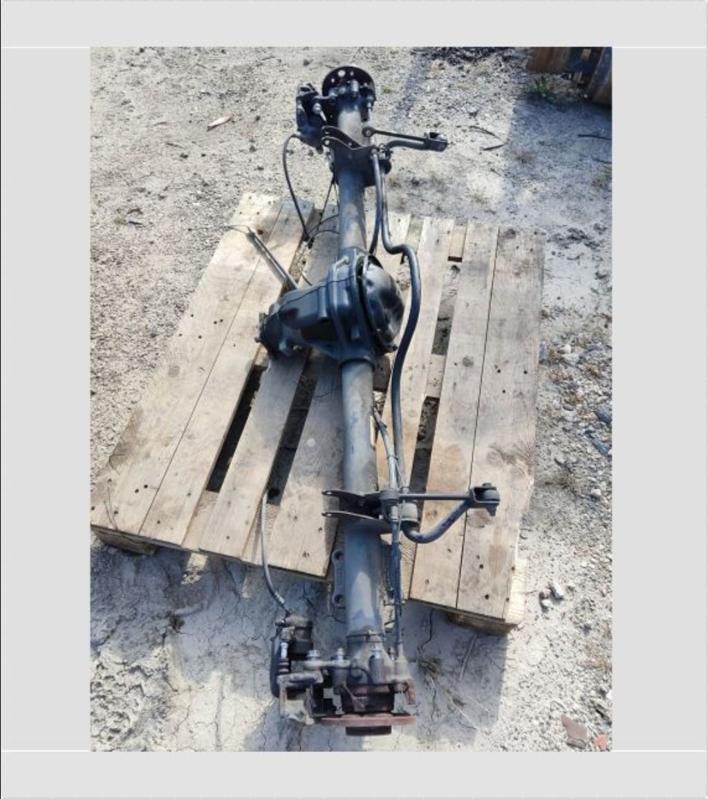 piece_MERCEDES SPRINTER 214 2.2 CDI - 16V TUR VOLANT DE DIRECTION A9064640001