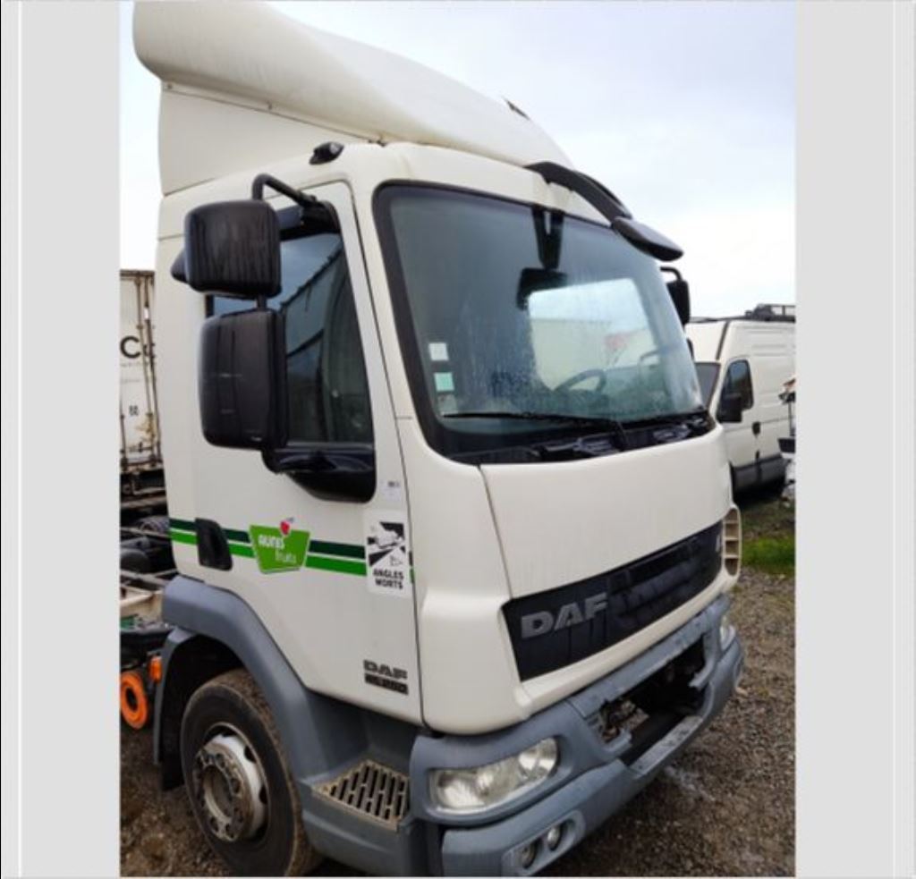 piece_DAF LF 45 PHARE DROIT