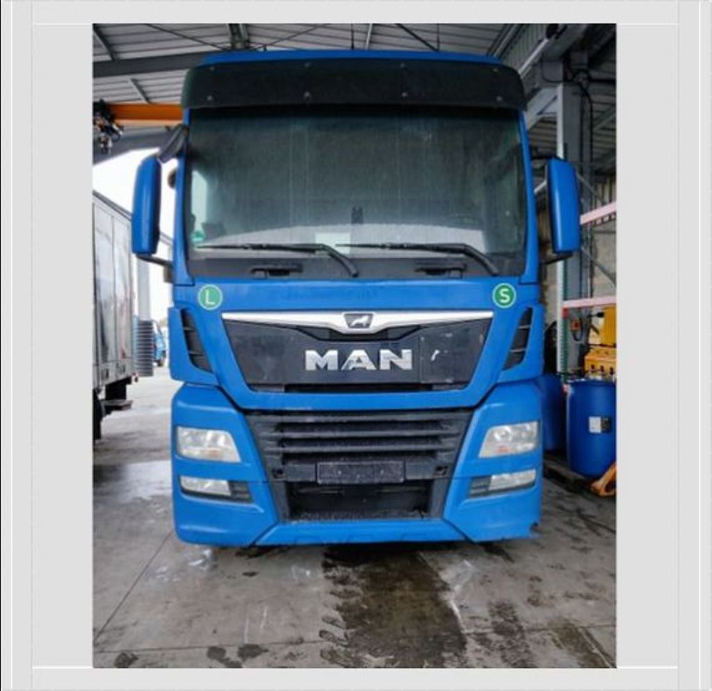 piece_MAN TGX 18570 TETE DE PONT 81350106304