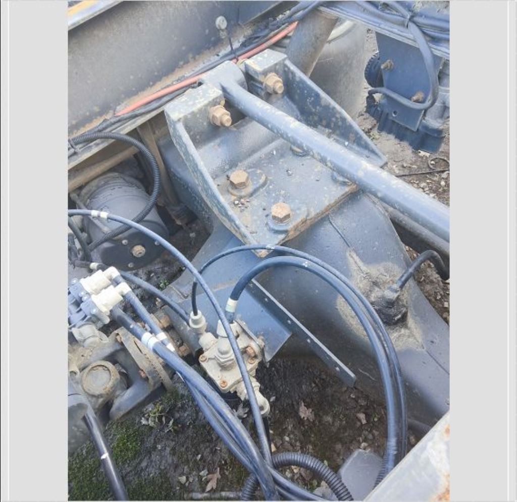 piece_RENAULT MIDLUM  PONT ARRIERE