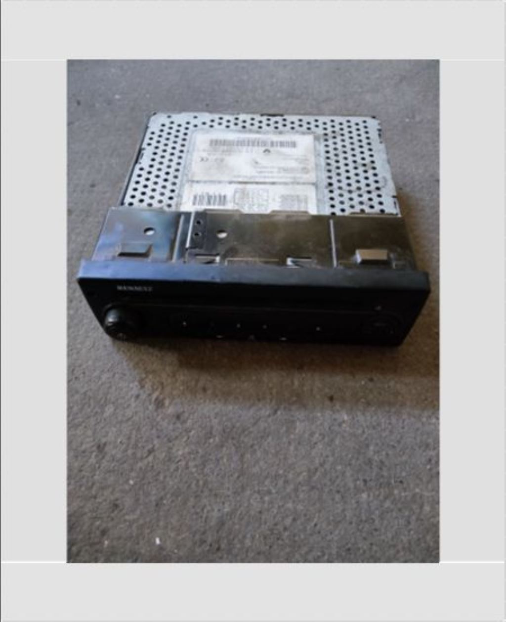 piece_RENAULT PREMIUM  AUTORADIO 7421819272,7421498702,7421744858