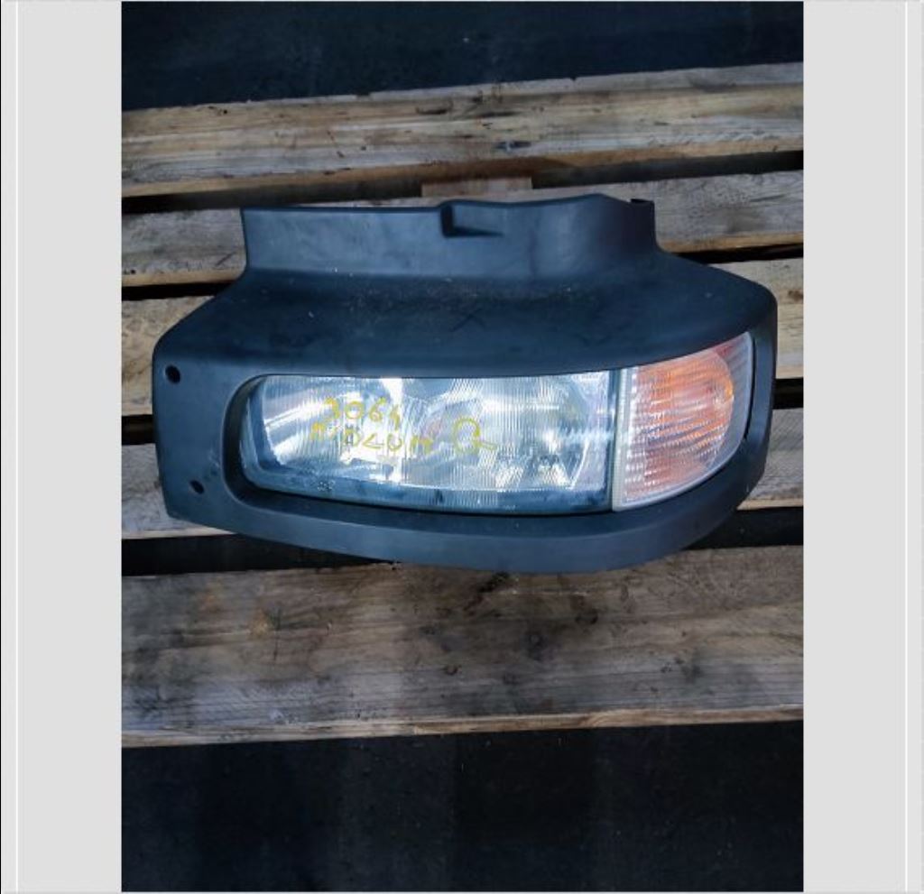 piece_RENAULT MIDLUM  PHARE GAUCHE 5010468980